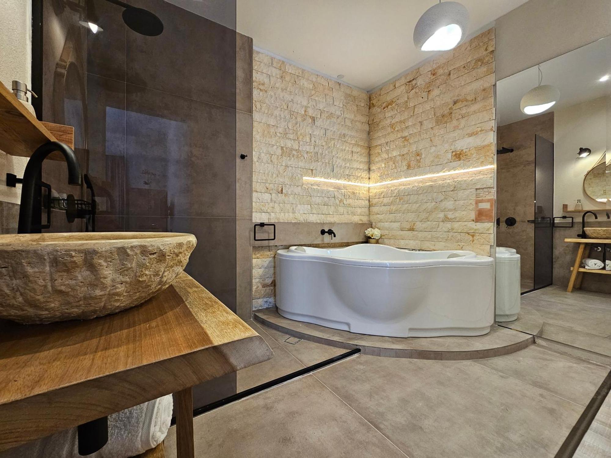 Golden City Center Suites Rhodes City Luaran gambar