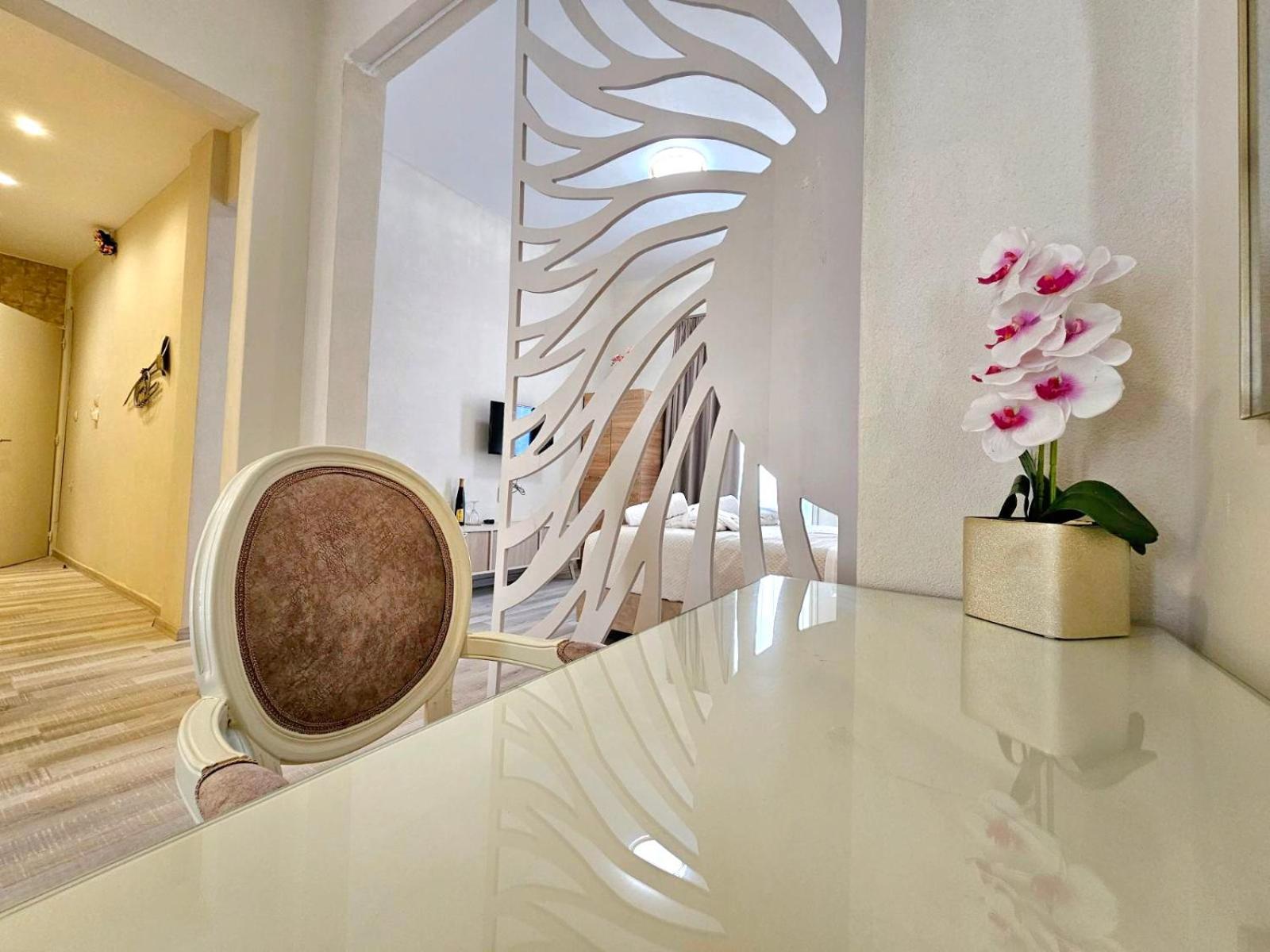 Golden City Center Suites Rhodes City Luaran gambar