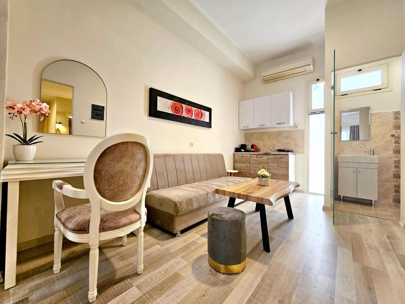 Golden City Center Suites Rhodes City Luaran gambar